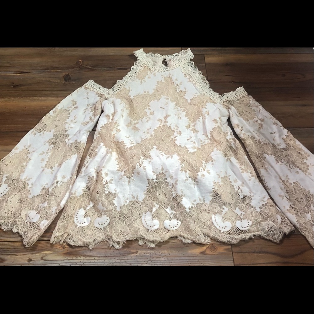 Entro Off the Shoulder Blush Pink Lace Top Size Small